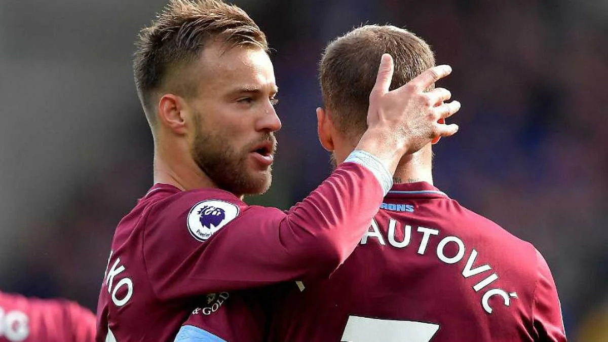 Андрей Ярмоленко и Марко Арнаутович / фото: ФК Вест Хэм