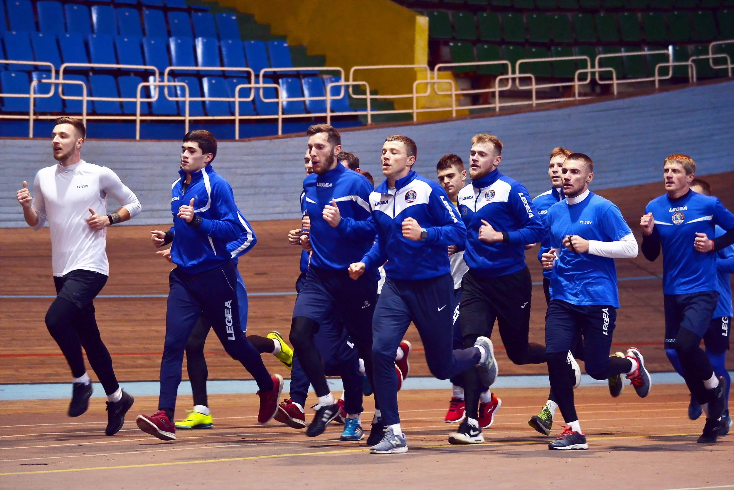 Львов / ФК Львов