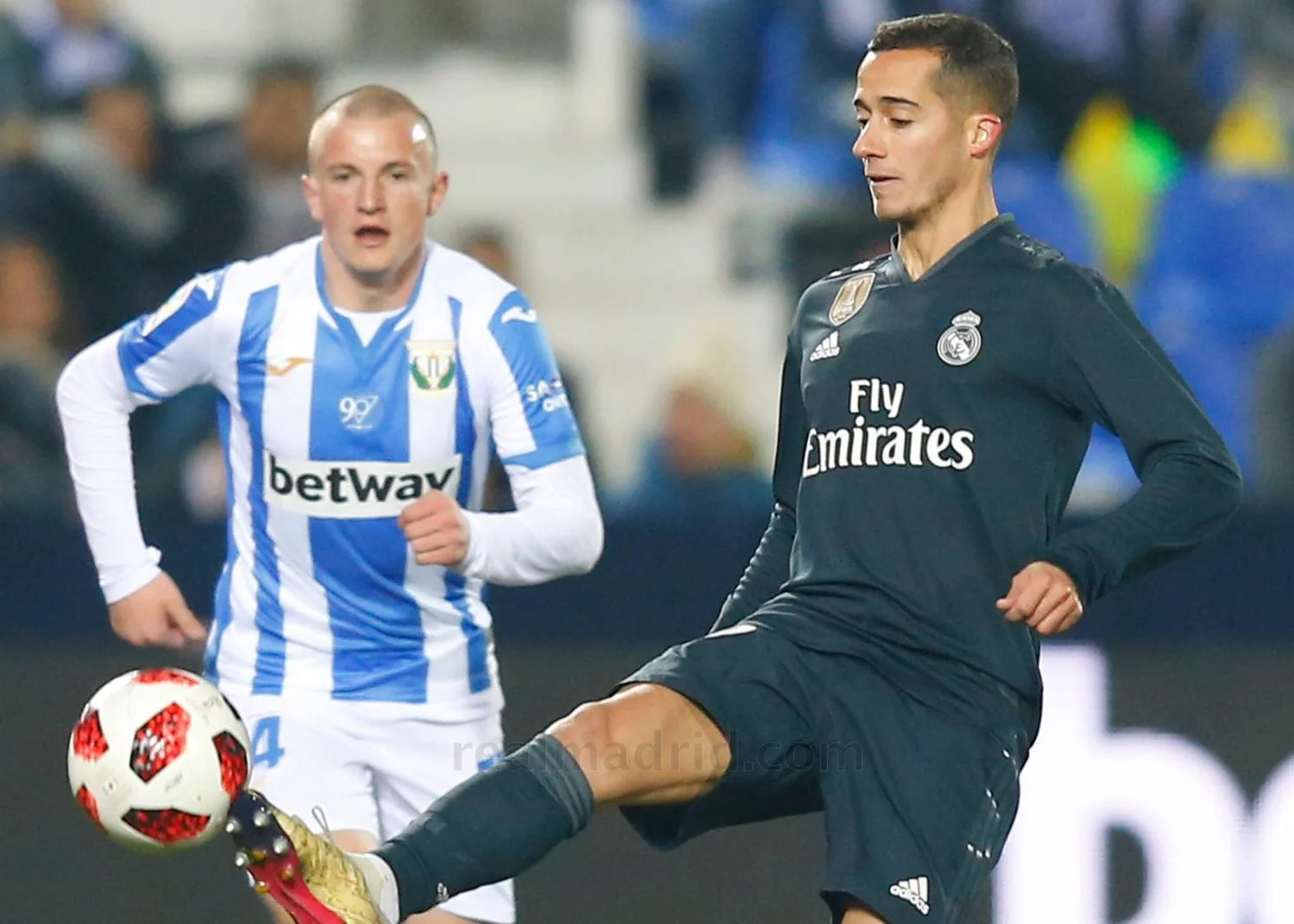 Кравец против Васкеса / Twitter