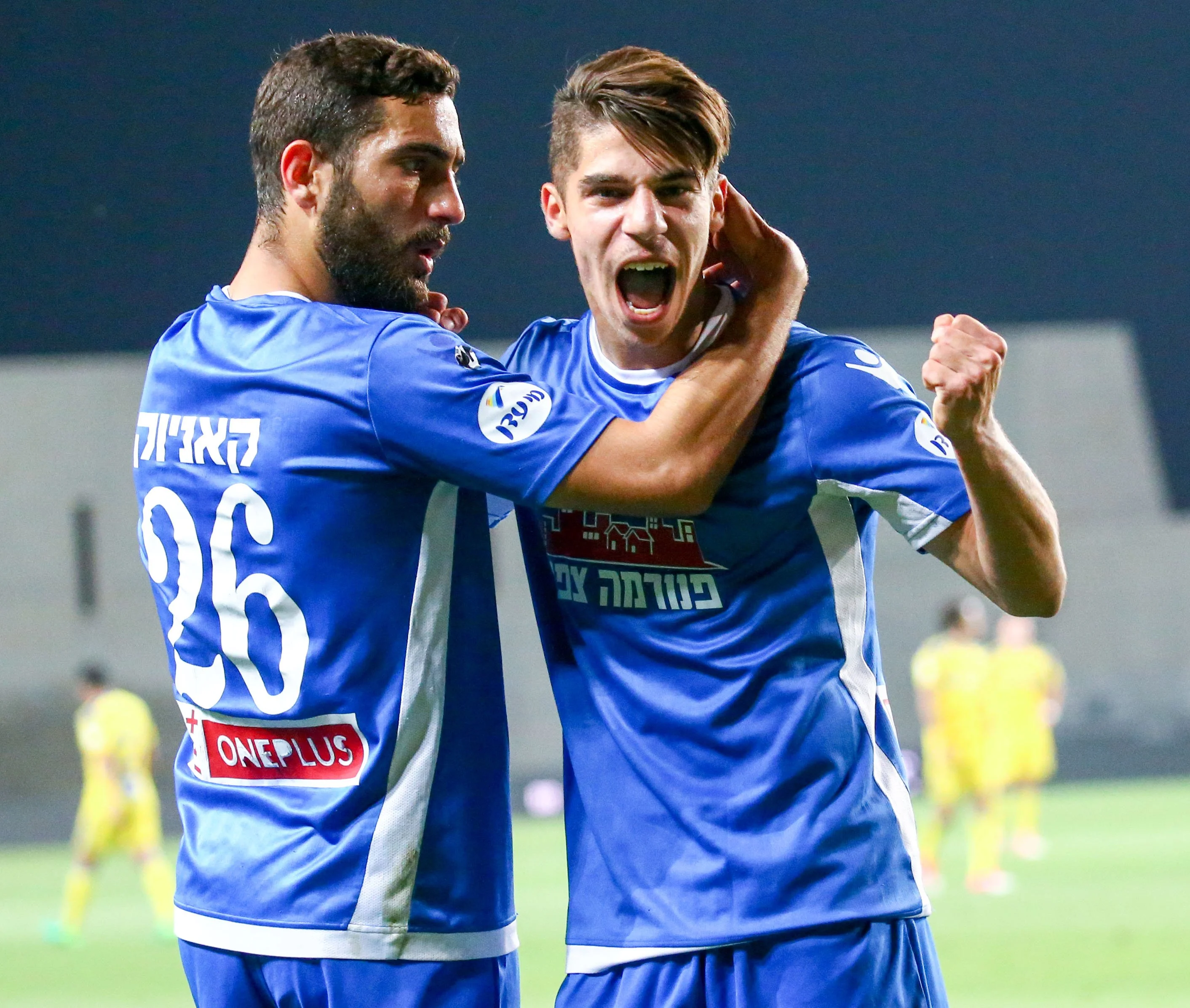 Манор Соломон (праворуч)