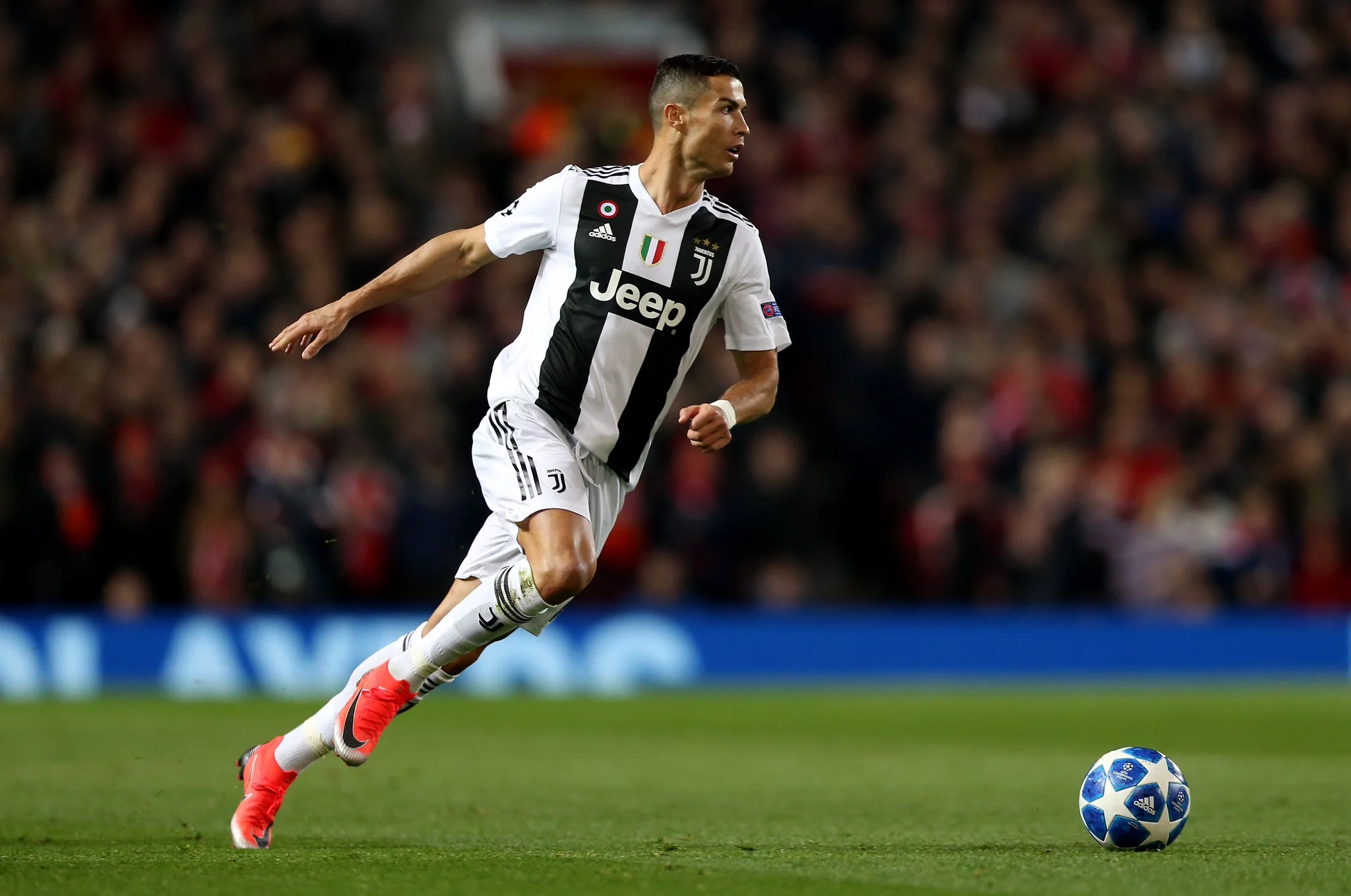 Криштиану Роналду / Twitter