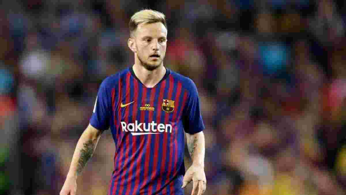 Барселона планує продати трьох гравців через трансфер де Йонга