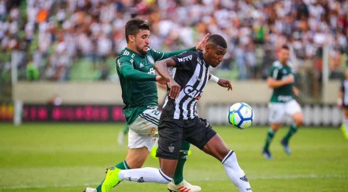 Емерсон Апаресідо (праворуч) / Фото ФК Атлетіко Мінейро