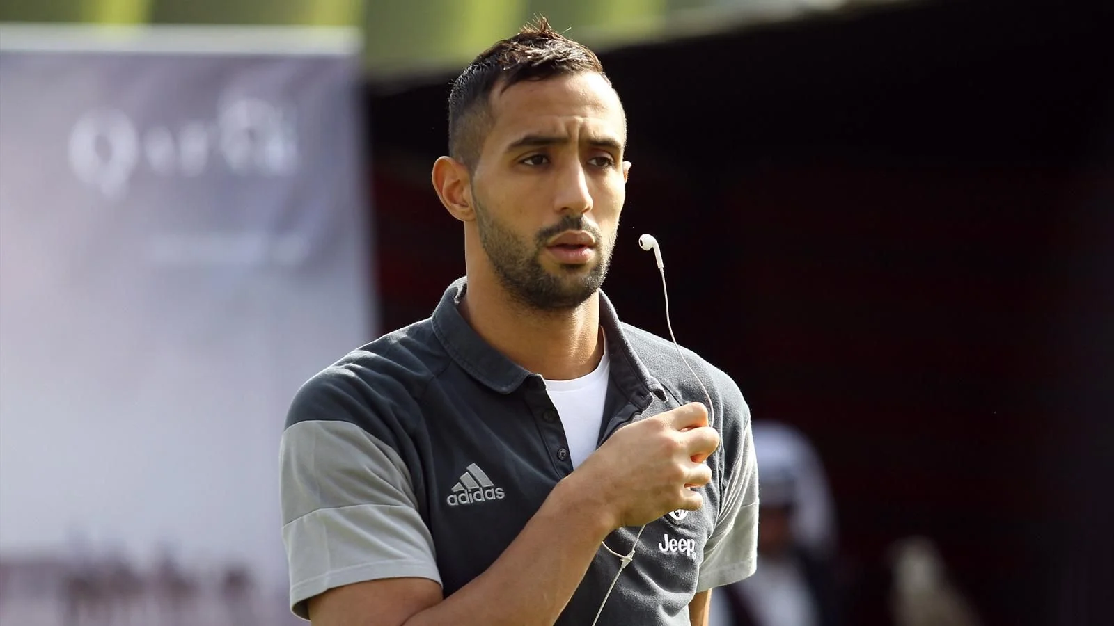 Мехді Бенатія / Reuters