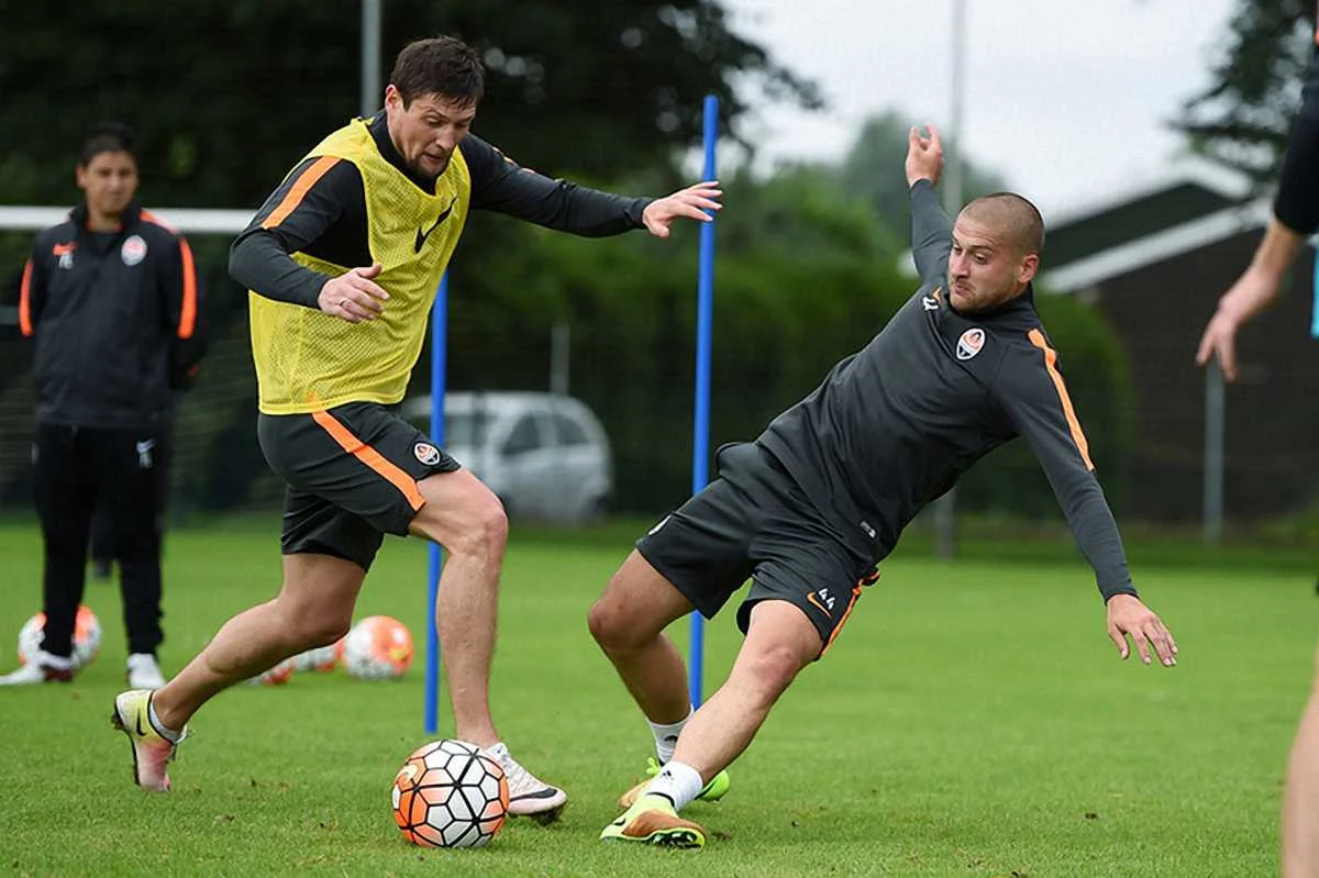 Селезньов і Ракицький у Шахтарі / ФК Шахтар