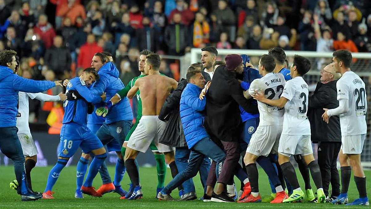 Валенсія – Хетафе: стало відоме покарання для винуватців шаленої бійки у Кубку Іспанії