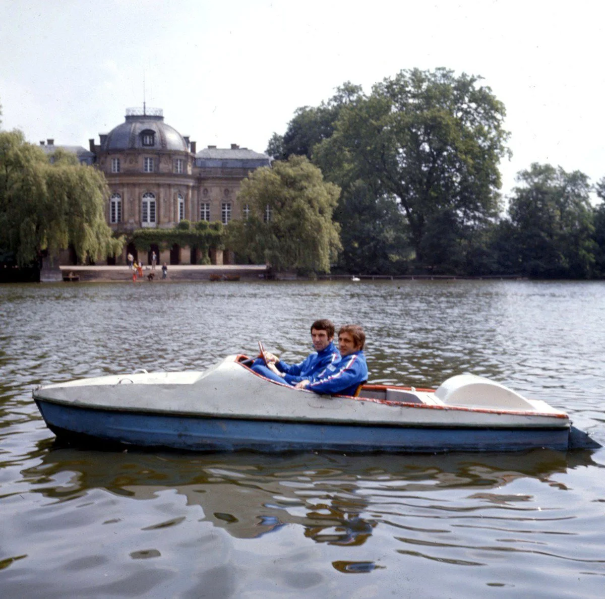 кіналья дзофф