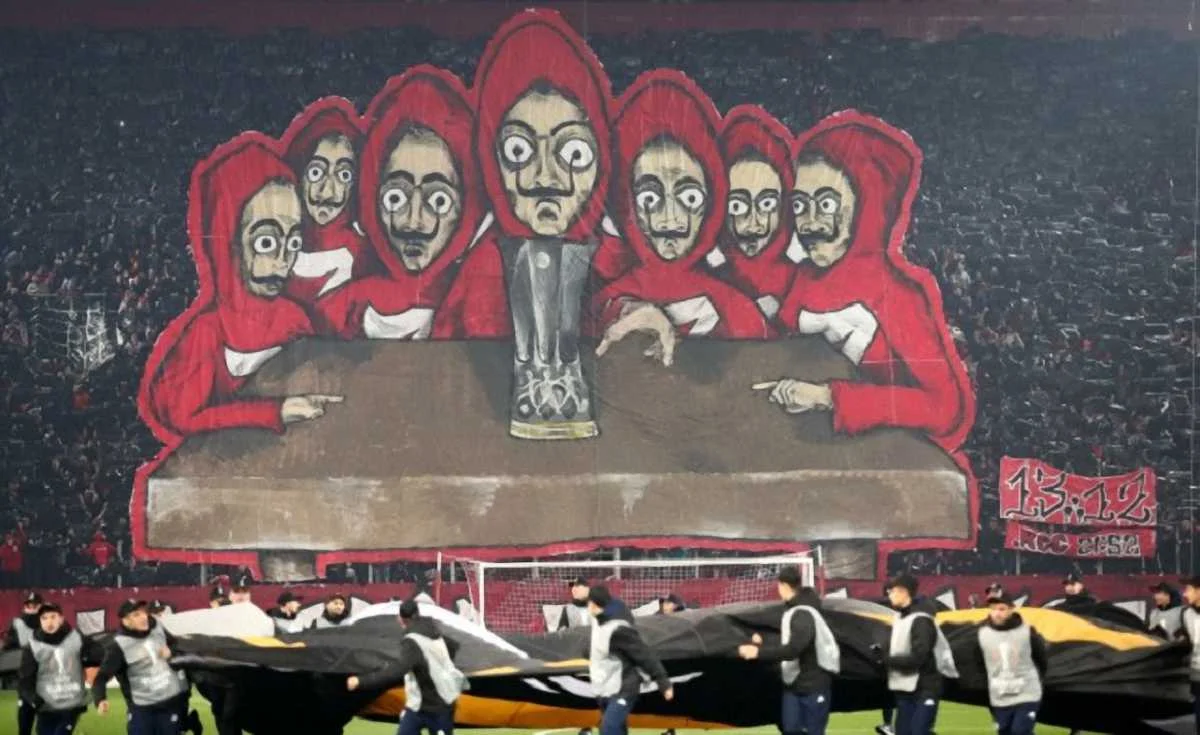 Болельщики Олимпиакоса / Сайт клуба