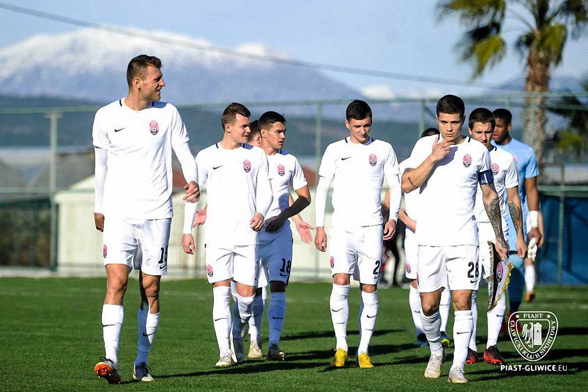 Зоря / ФК Зоря