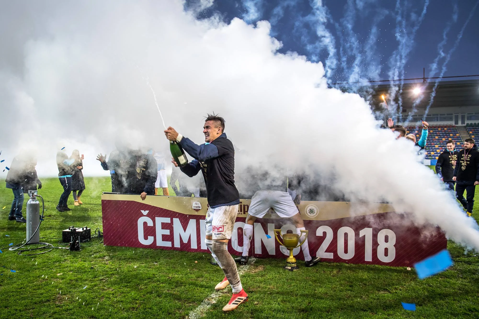 Баенко стал чемпионом в составе Риги / фото ФК Рига