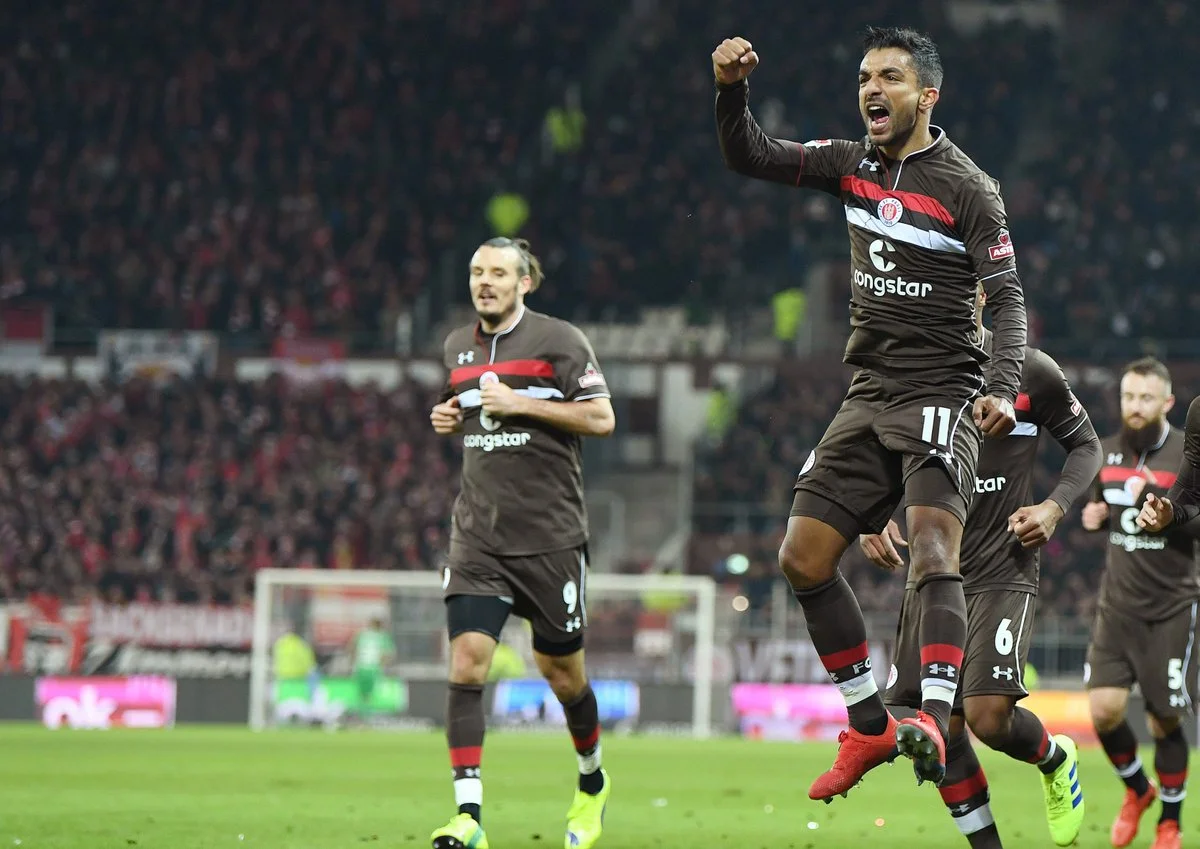 Радість Самі Алагі після гола / Фото ФК Санкт-Паулі