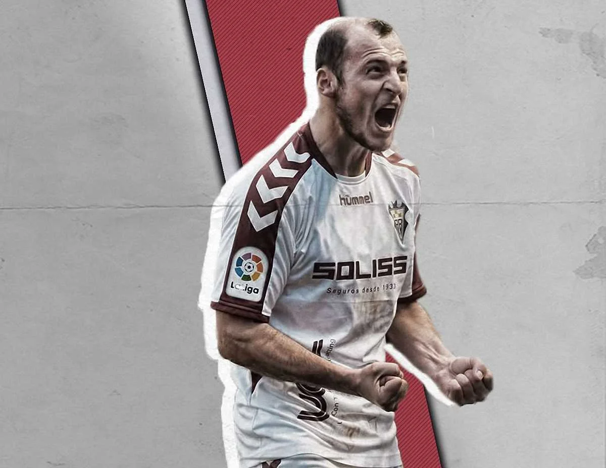 Роман Зозуля стабільно забиває за Альбасете