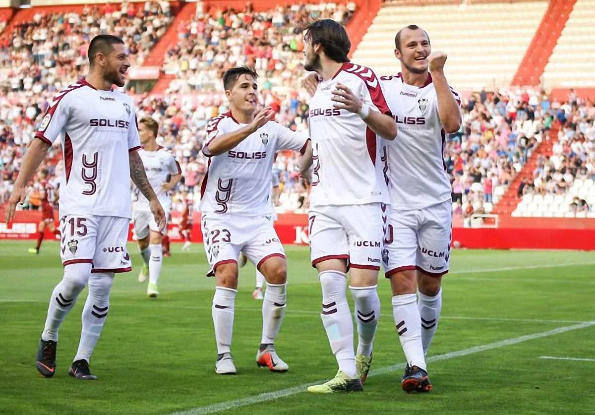 Альбасете стал лидером Сегунды / Фото ФК Альбасете