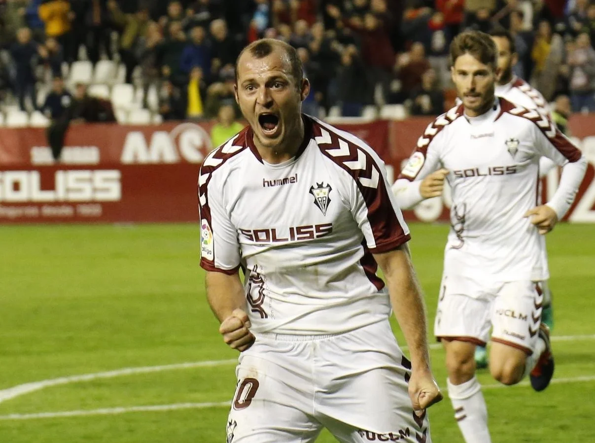 Роман Зозуля / Liga 123