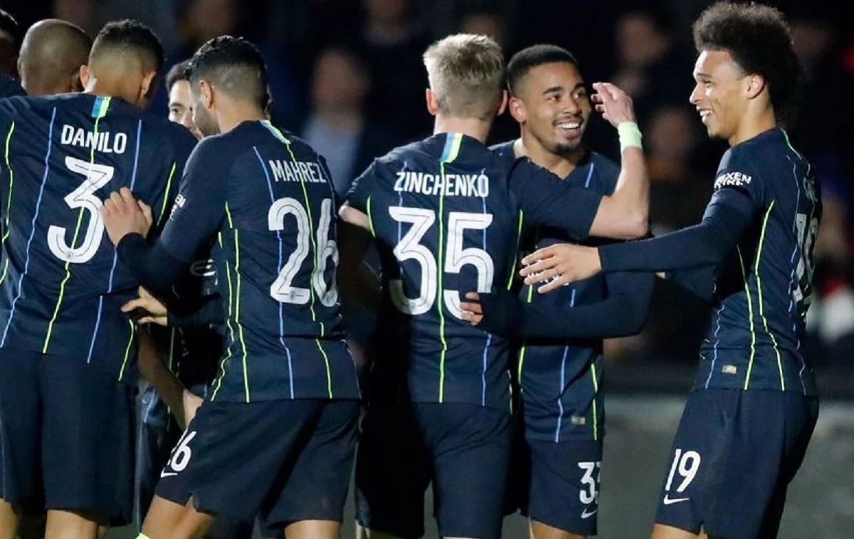 Александр Зинченко с партнерами / AP