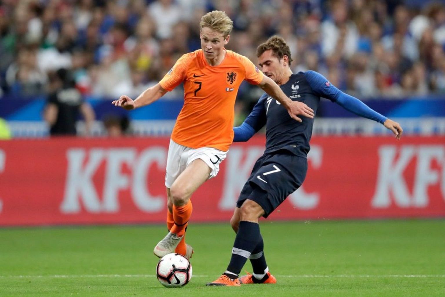 Фрэнки де Йонг и Антуан Гризманн / Фото Football Oranje