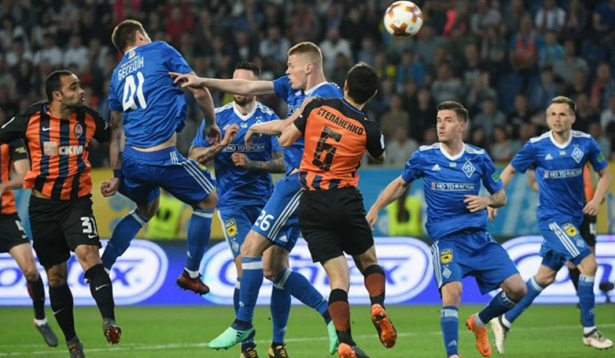 Динамо и Шахтер – уже в первой шестерке