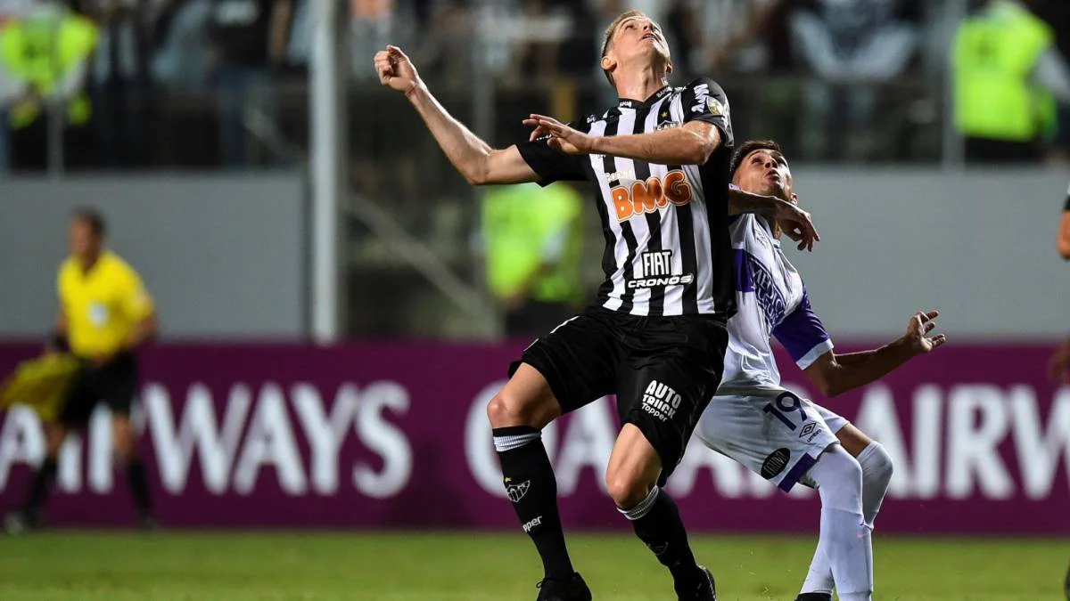 Атлетико Минейро – Спортинг