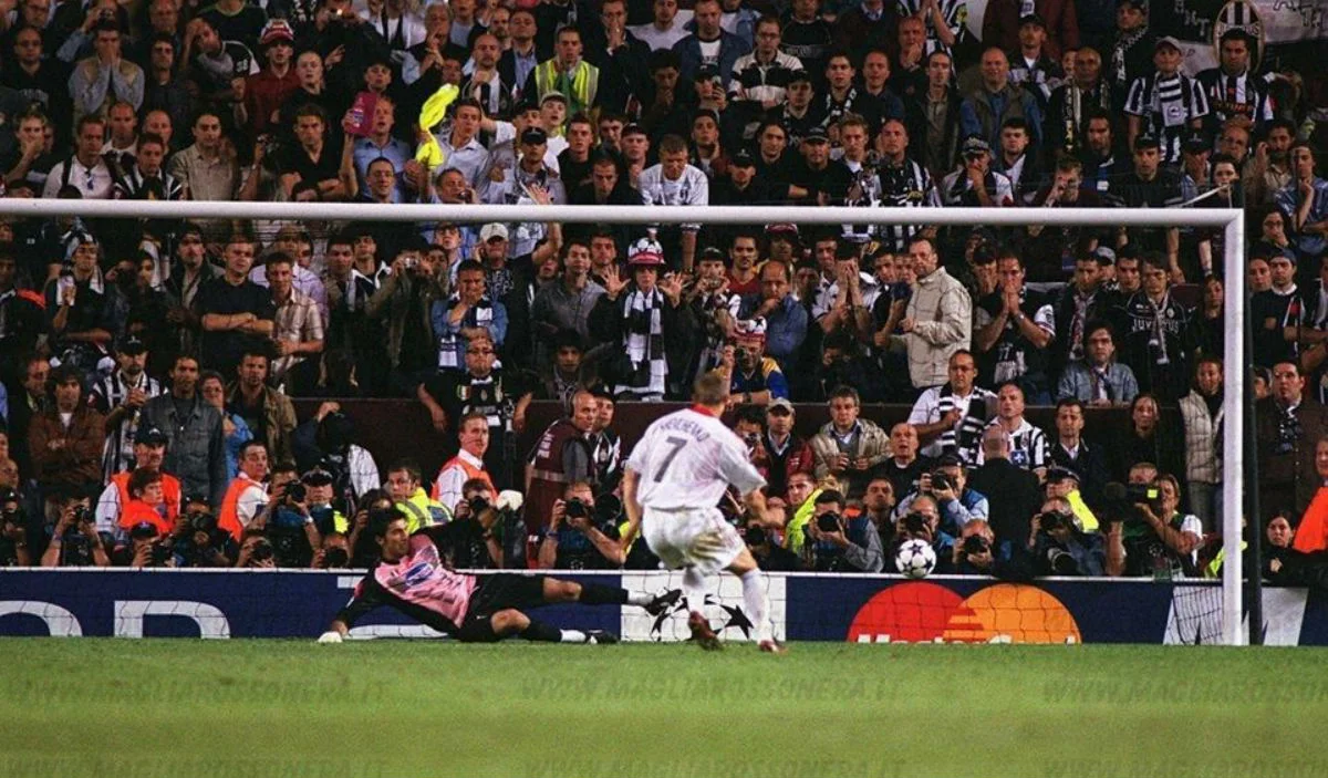 Андрей Шевченко забивает решающий пенальти в ворота Буффона / Magla Rossonera