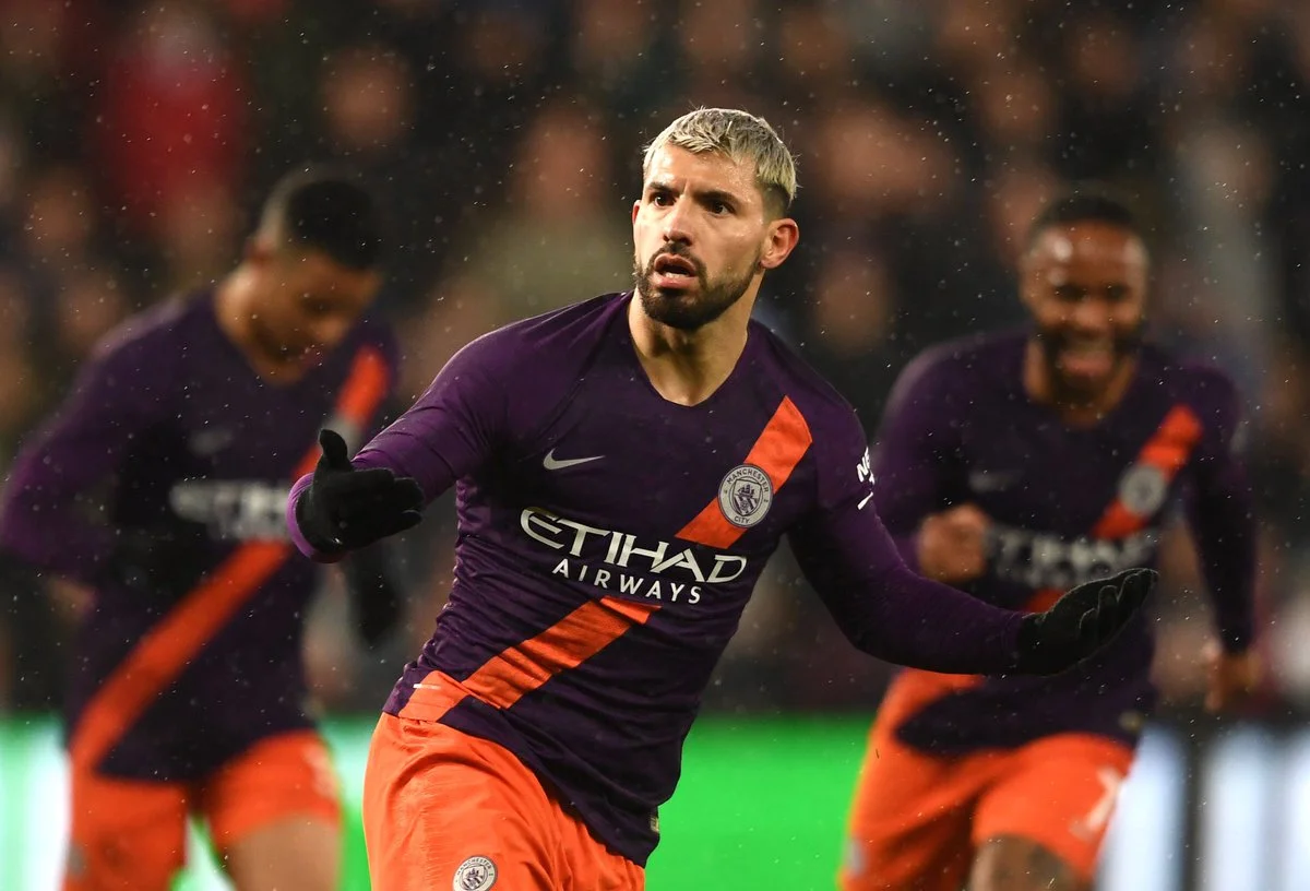 Манчестер Сіті оформив скандальний камбек та переміг Суонсі в 1/4 фіналу Кубка Англії