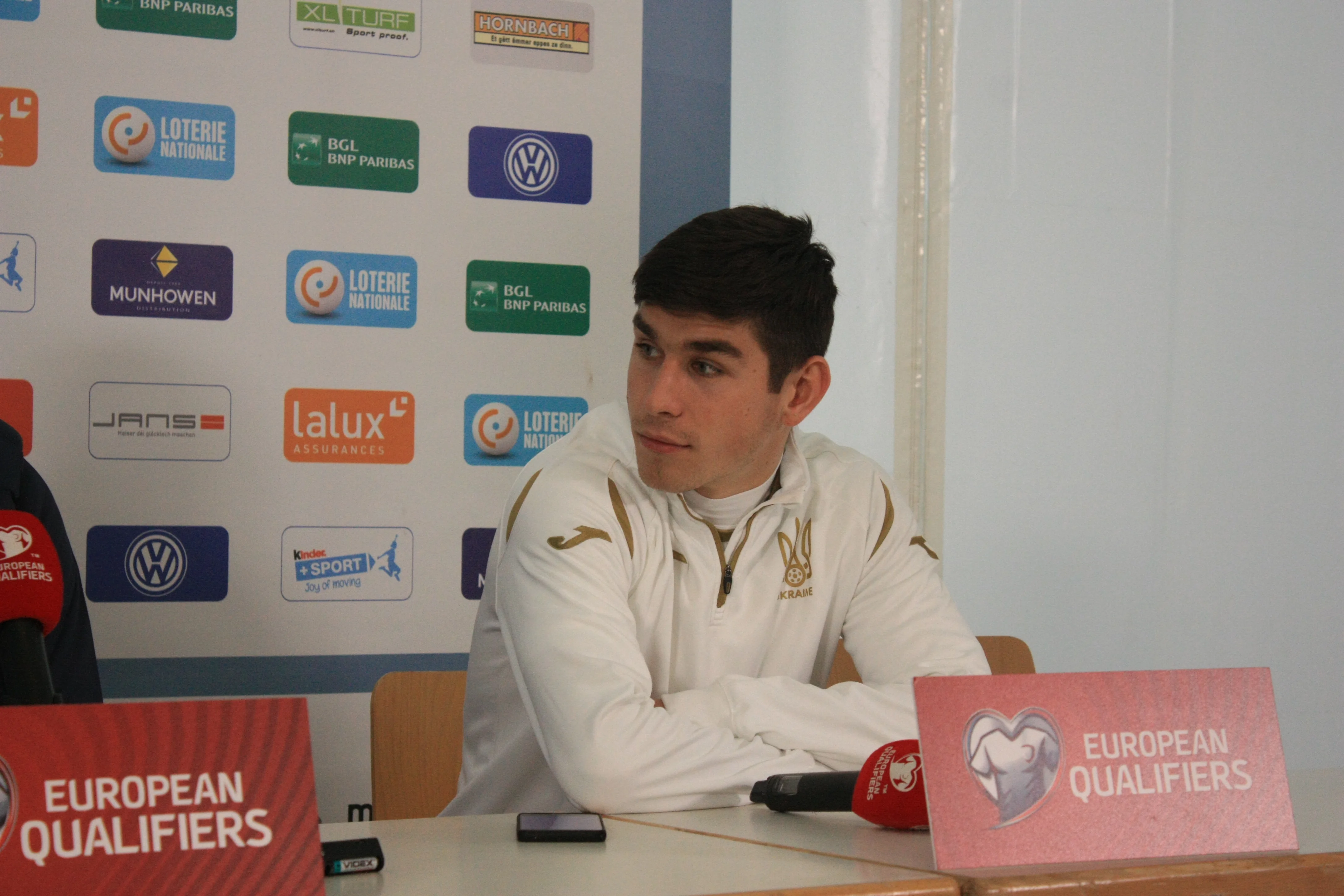 Руслан Маліновський / Д. Руденко