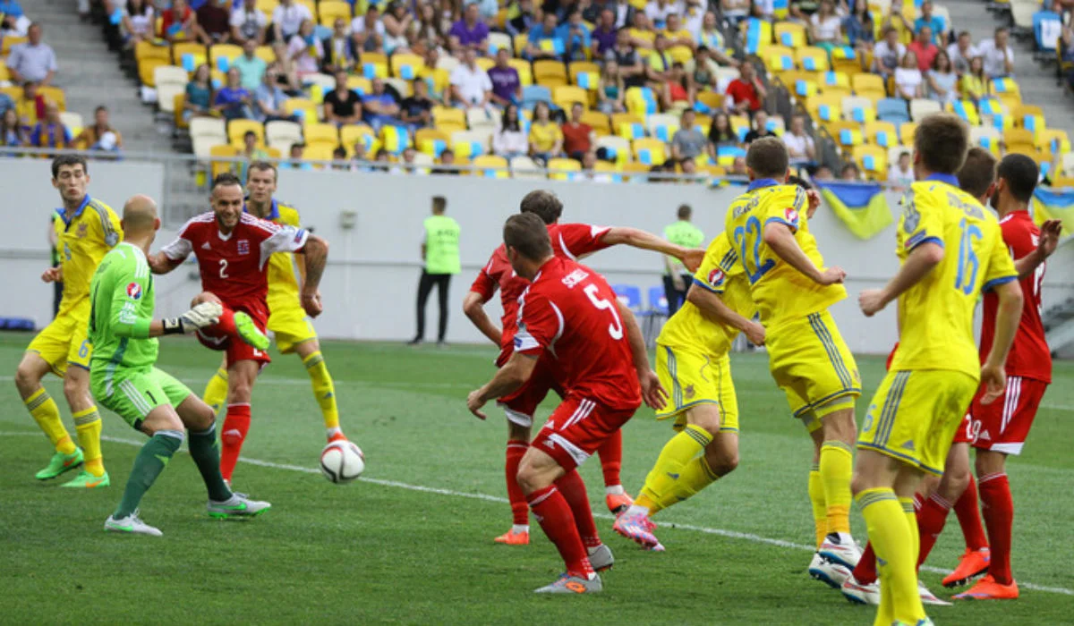Сборная Украины в матче против Люксембурга