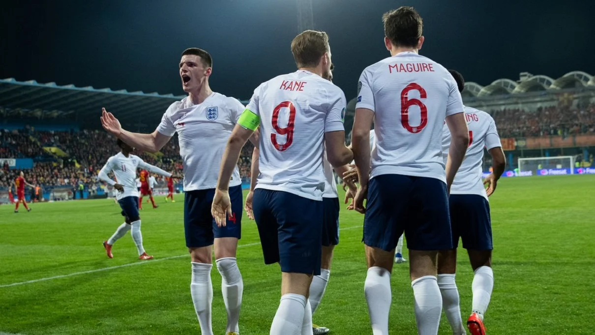 Ударна молодь, глибина складу та ще 3 нотатки за мотивами двох розгромних перемог збірної Англії