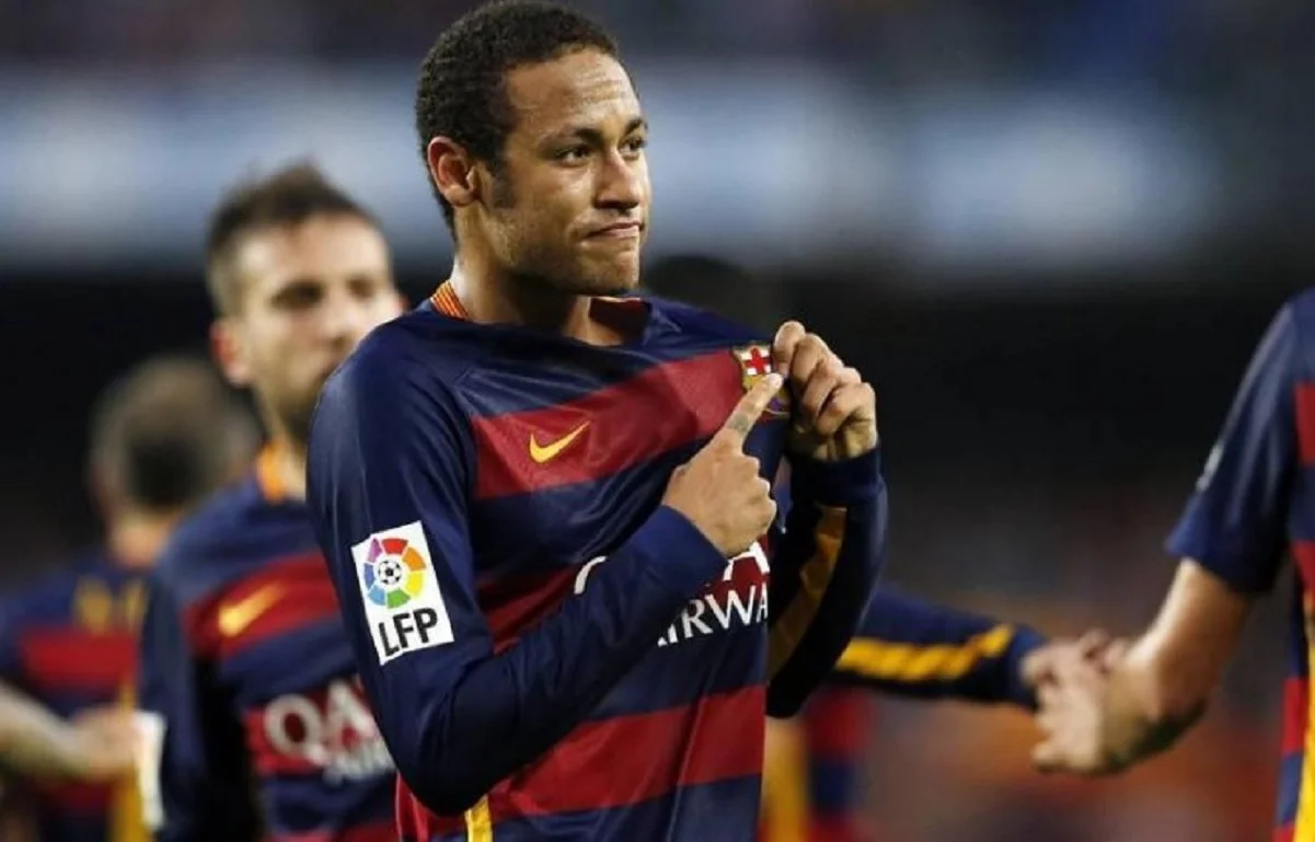 Неймар у Барселоні / Соцмережі