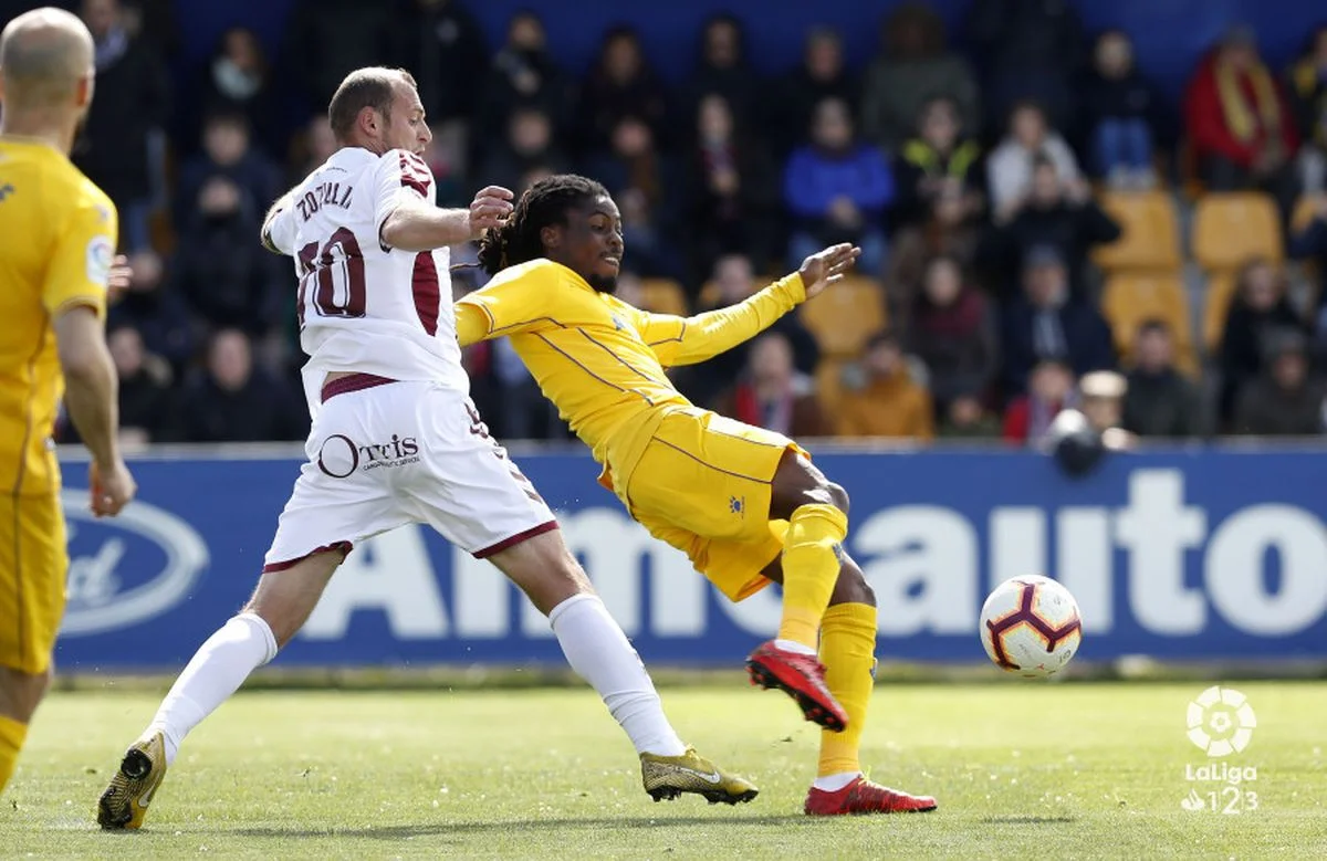 Алькоркон – Альбасете: Зозуля ведет борьбу против Боатенга