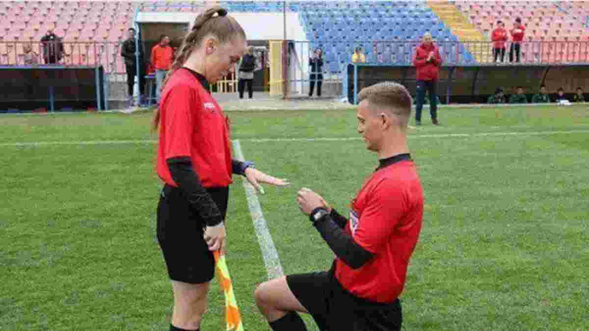 Арбитр сделал предложение своей коллеге перед матчем – доза романтики из чемпионата Румынии