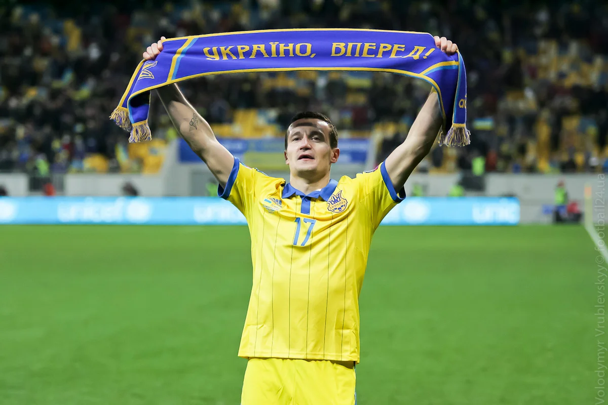 Артем Федецкий / Футбол 24