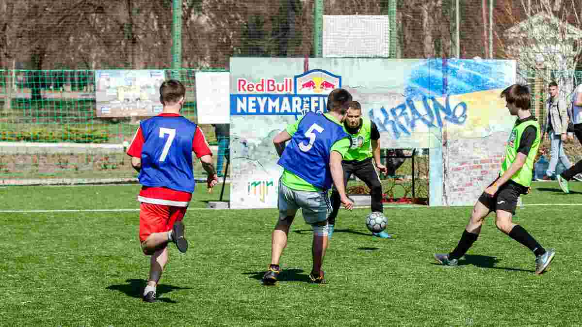 В Запорожье стартовали квалификации футбольного чемпионата Red Bull Neymar Jr's Five