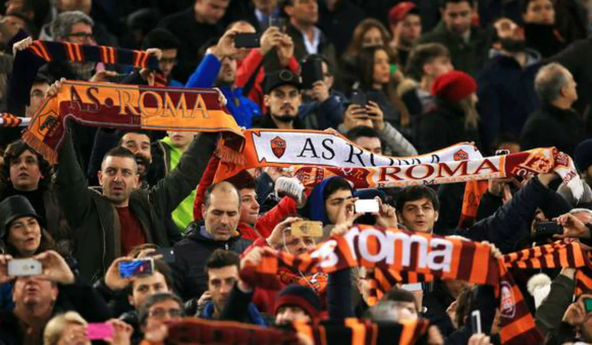 Фанати Роми / фото із соцмереж