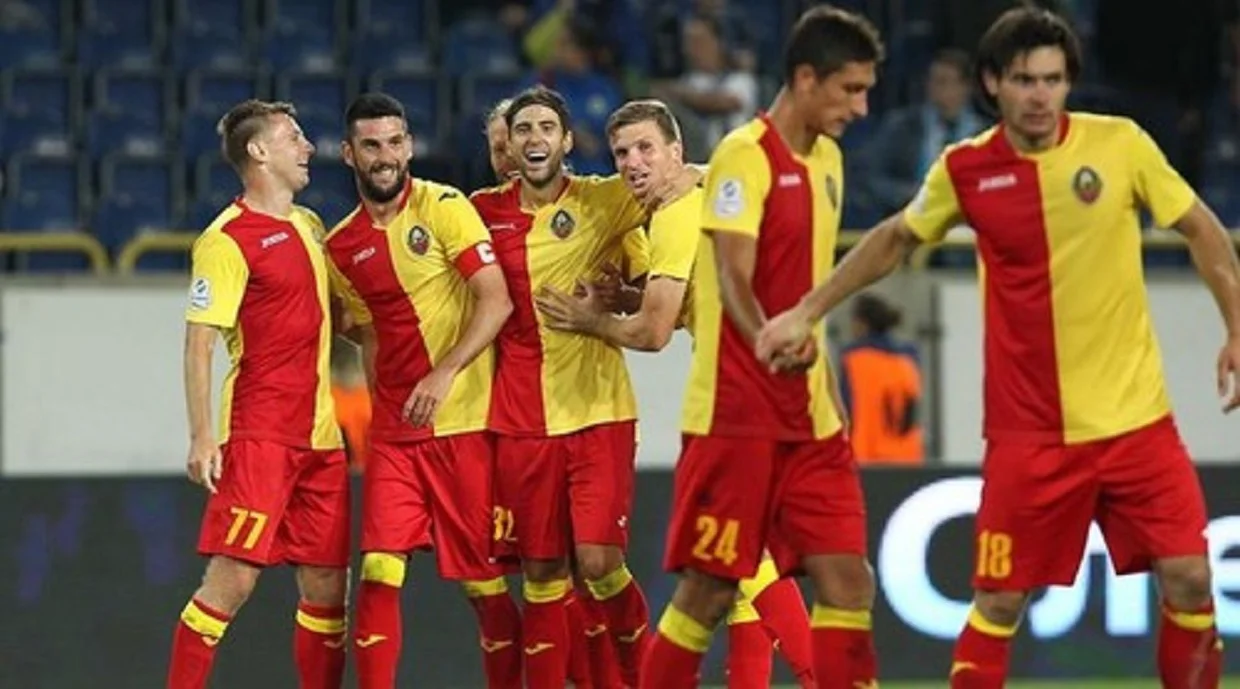 Зірка анонсувала процес відновлення професійного статусу