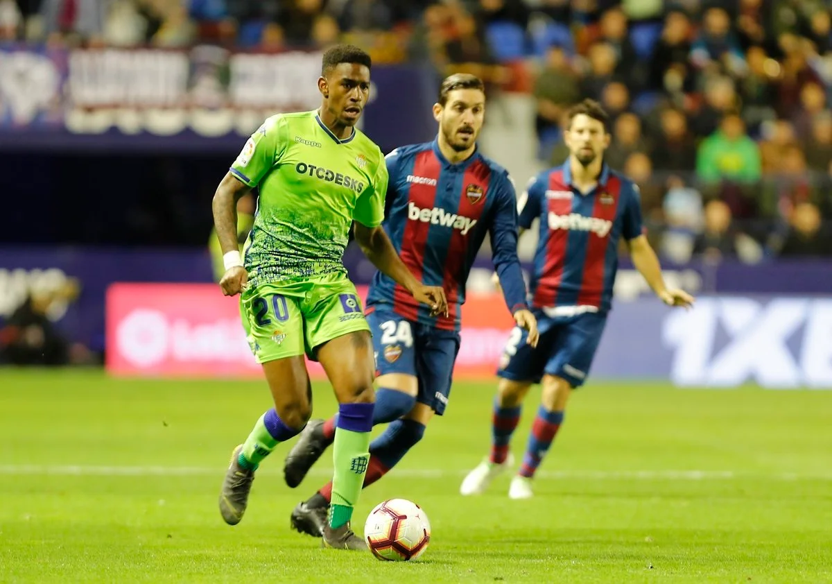 Леганес уступил Атлетику, Леванте разгромил Бетис, Атлетико победил Валенсию: 34-й тур Ла Лиги, матчи среды