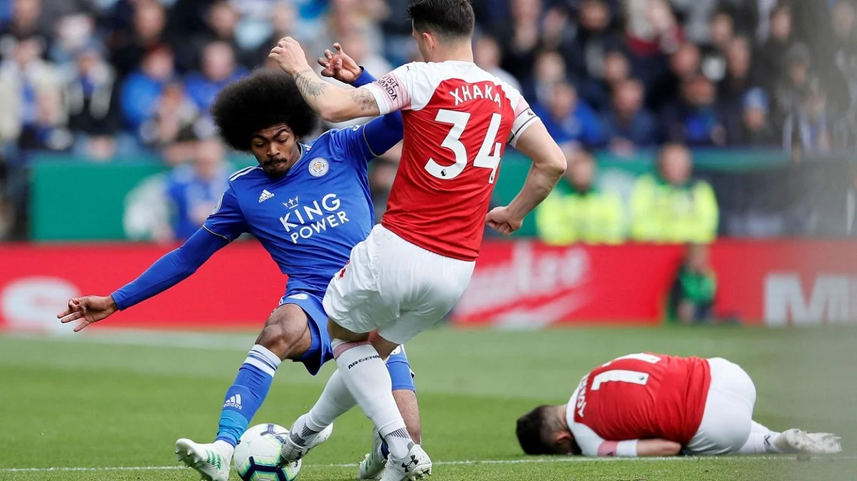 Лестер на своем поле разгромил Арсенал