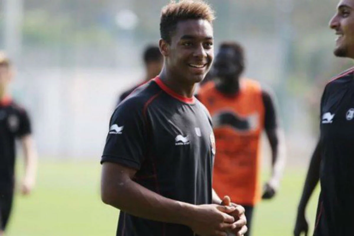 Арно Гедж / соцсети