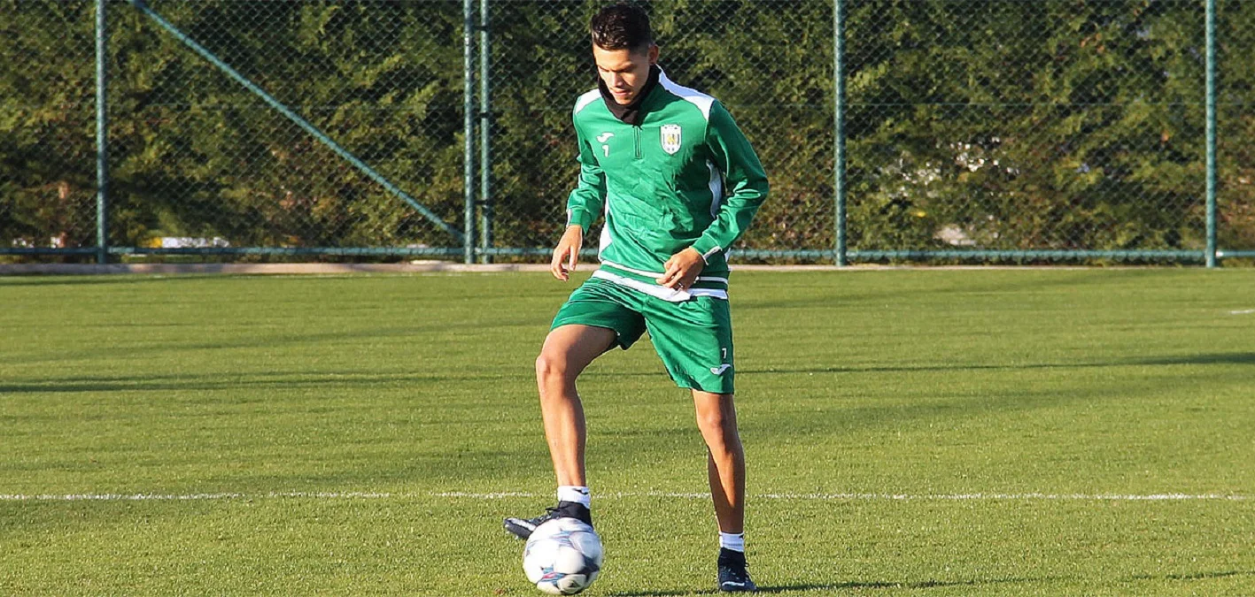 Джонатан Бедоя / Карпаты