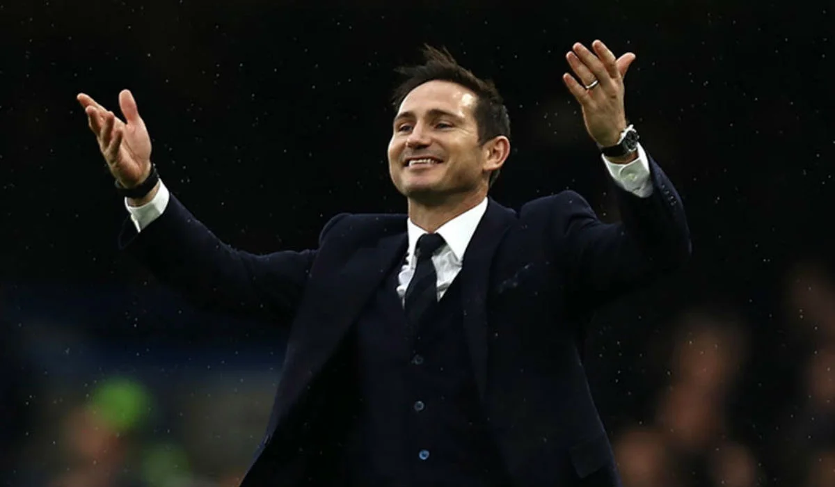 Френк Лемпард зберігає шанси на АПЛ