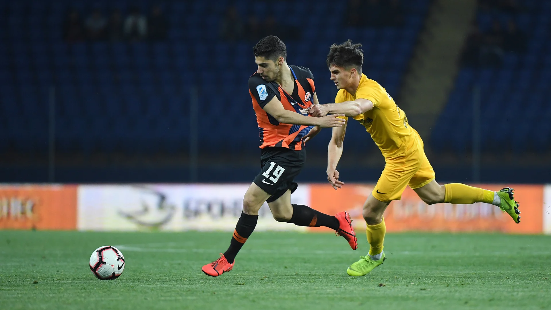 Манор Соломон (ліворуч) / ФК Шахтар