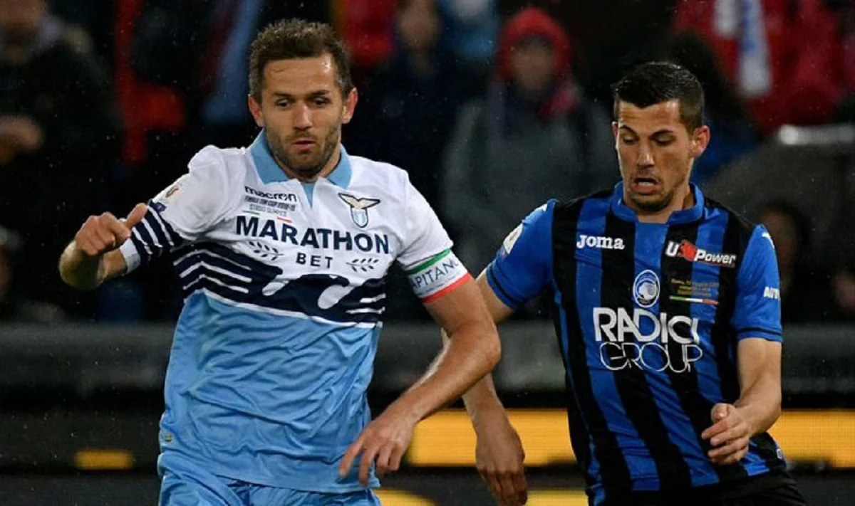 Лацио в драматичном матче победил Аталанту и завоевал Кубок Италии