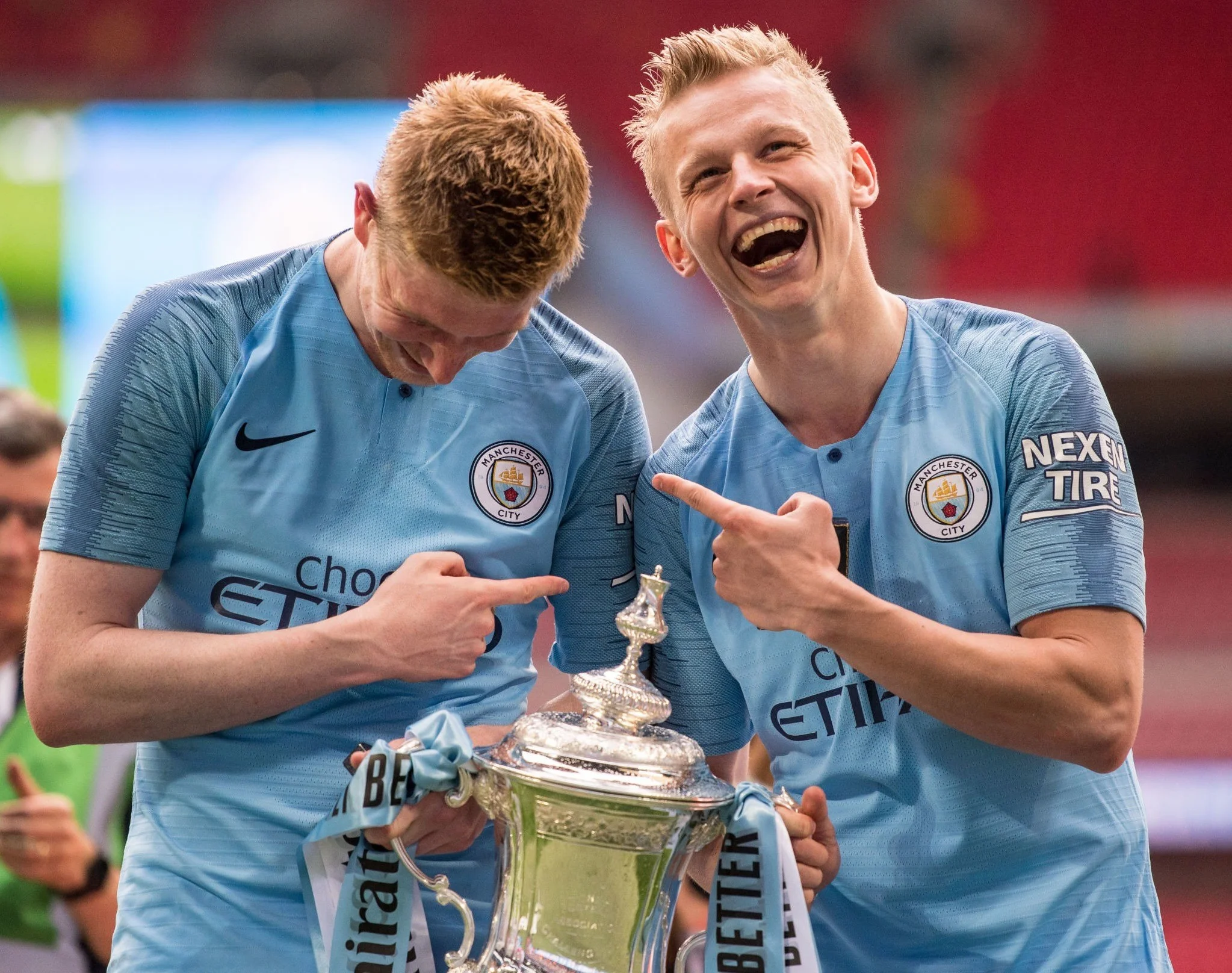 Мем про Спайдермена в реальності