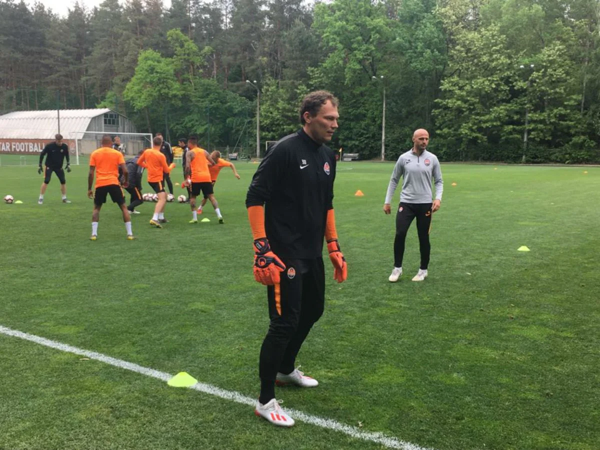 Андрій Пятов / Футбол 24