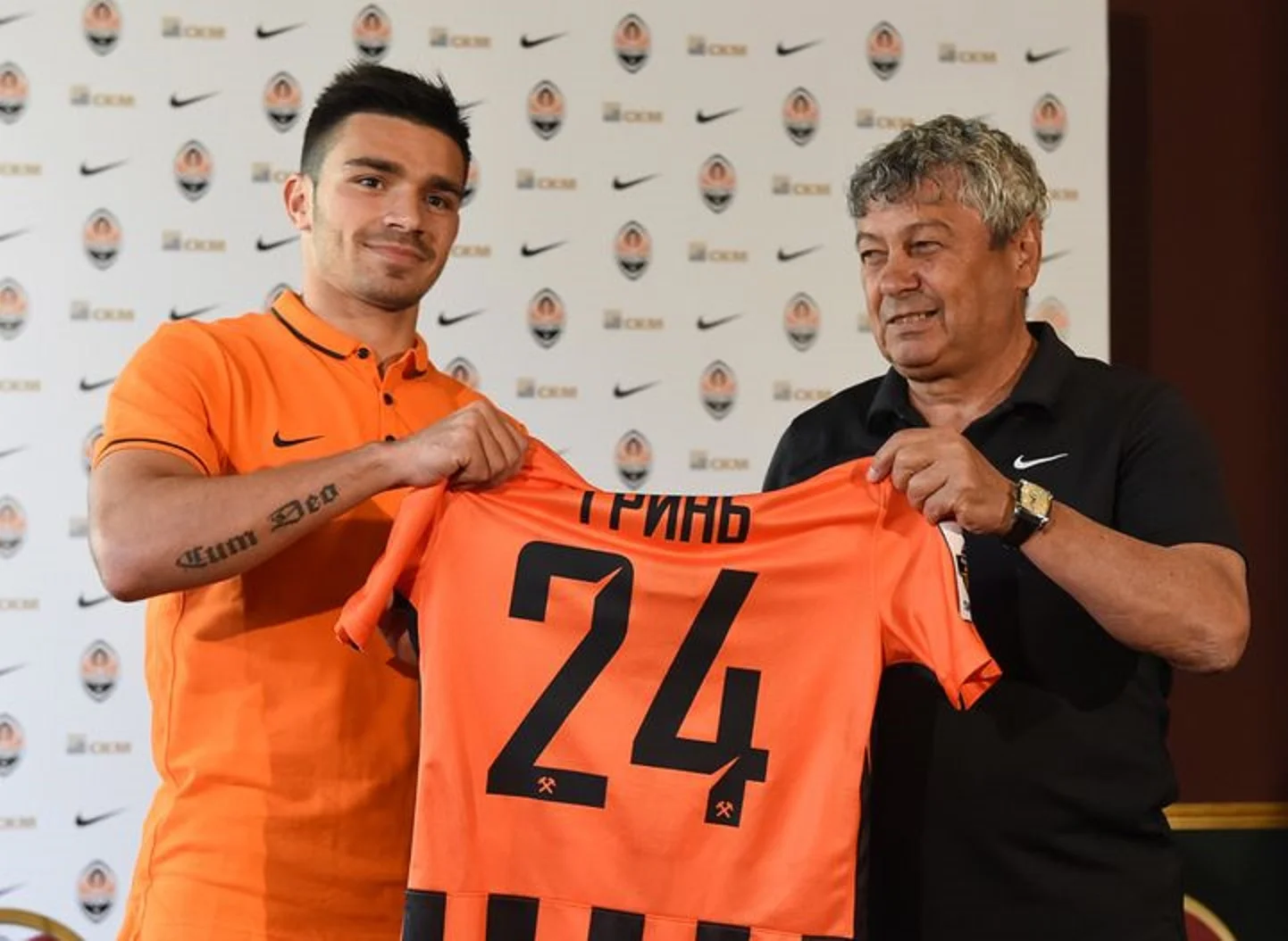 Гринь та Луческу на презентації у Шахтарі / фото ФК Шахтар