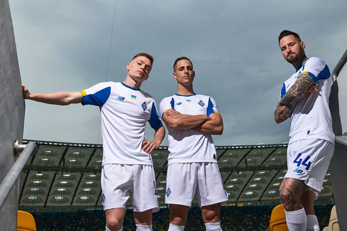 Гравці Динамо у формі сезону 2019/20 / ФК Динамо Київ