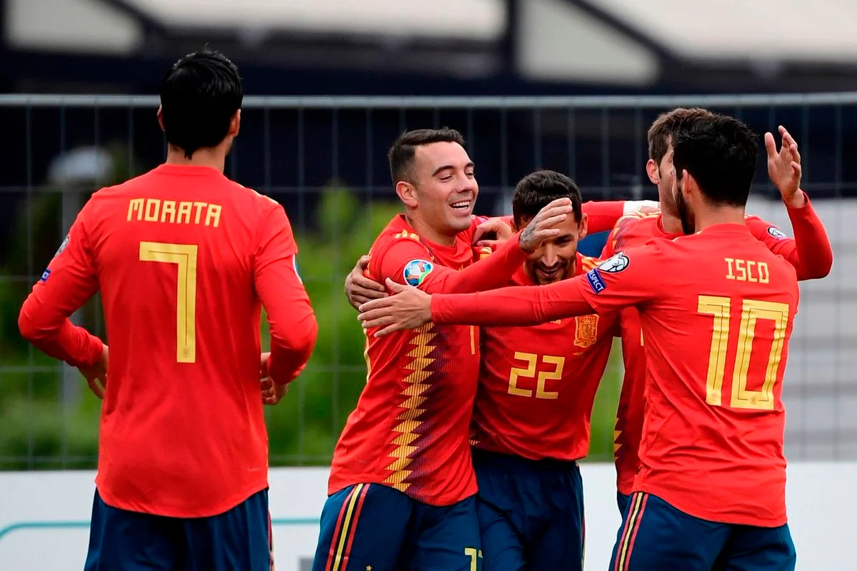 Радость сборной Испании / El Chiringuito