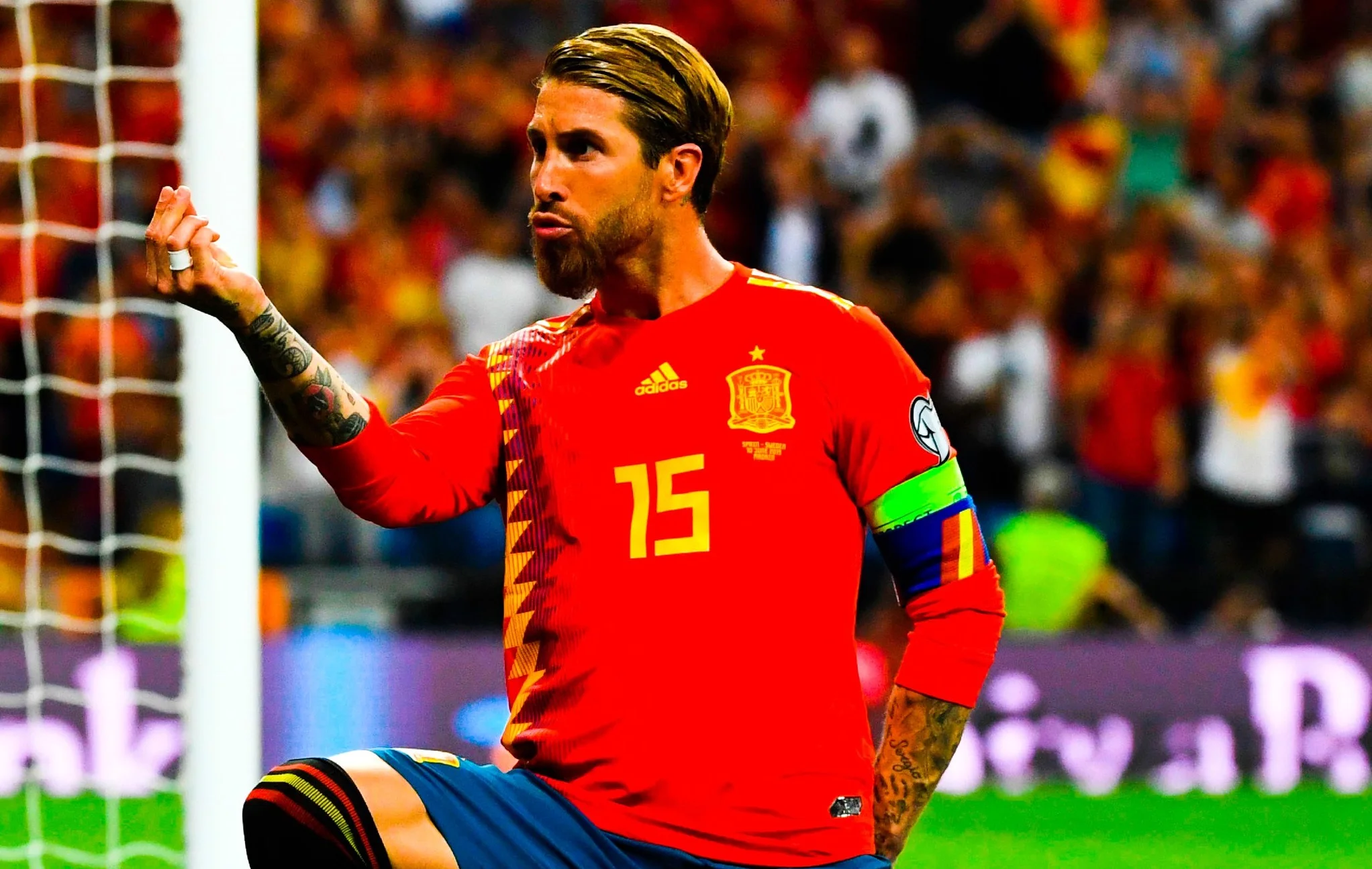 Серхио Рамос празднует 20-й гол за Испанию
