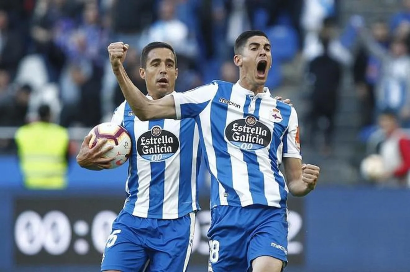 Радість гравців Депортіво / Marca