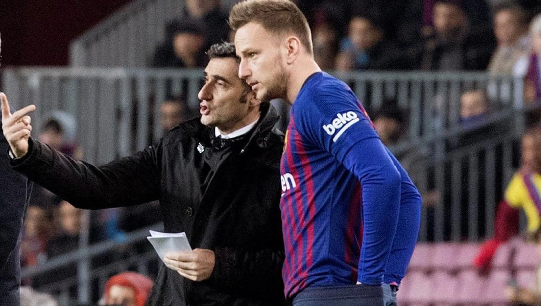 Эрнесто Вальверде Иван Ракитич / Фото mundodeportivo