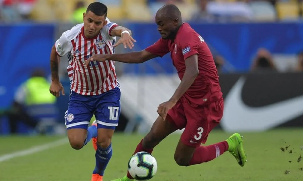 Дерліс Гонсалес рветься до воріт суперника / твіттер збірної Парагваю